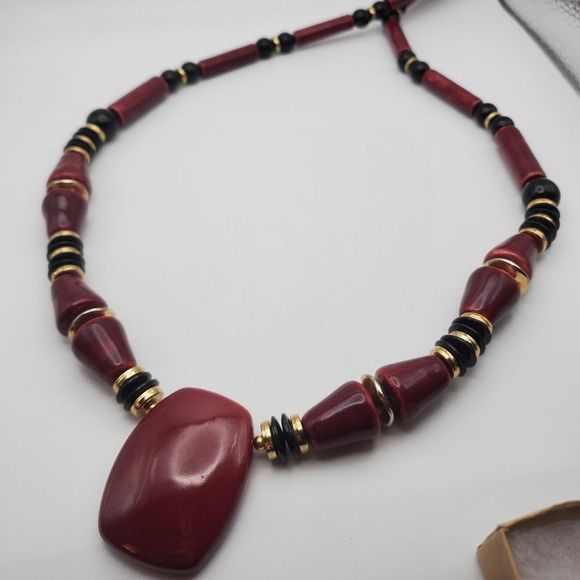 Ethnic tribal priestess‎ red stone necklace - Picture 1 of 3